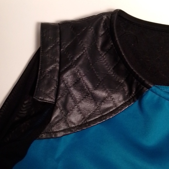Oze dress bodycon teal mesh sleeves faux leather trim size  medium - Picture 5 of 7